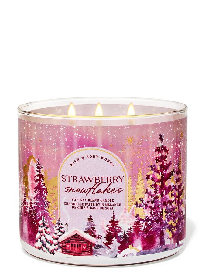 Bath & Body Works Strawberry Snowflakes 3-Wick Candle, 411 g/14.5 oz