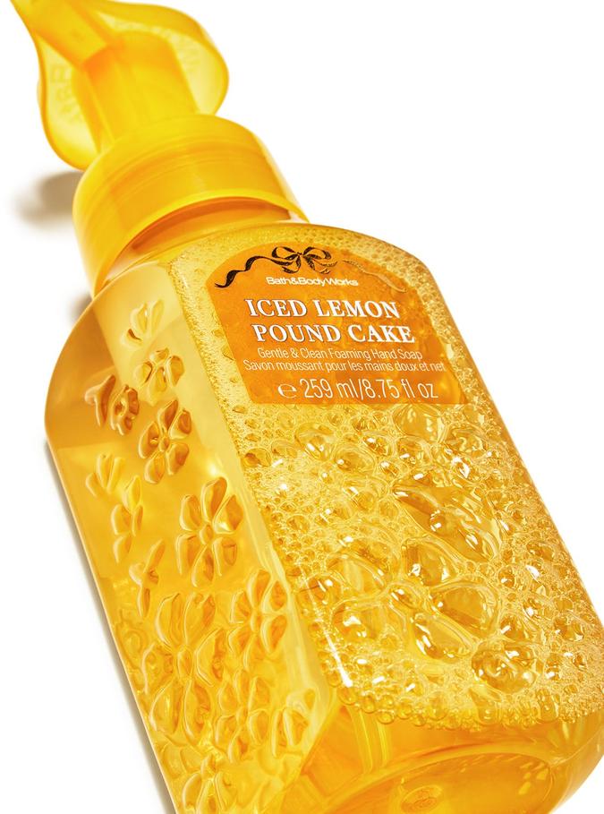 Bath & Body Works Iced Lemon Pound Cake Gentle & Clean Foaming Hand Soap, 259 ml / 8.75 fl oz