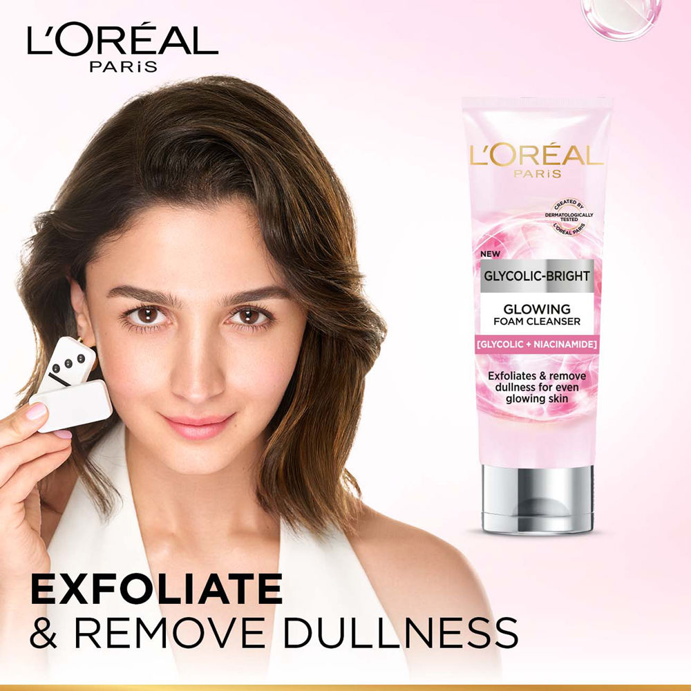 L'Oreal Paris Glycolic Bright Daily Foaming Face Cleanser With Glycolic Acid For Dull Skin, 100ml Buy at Indicrest Image 2