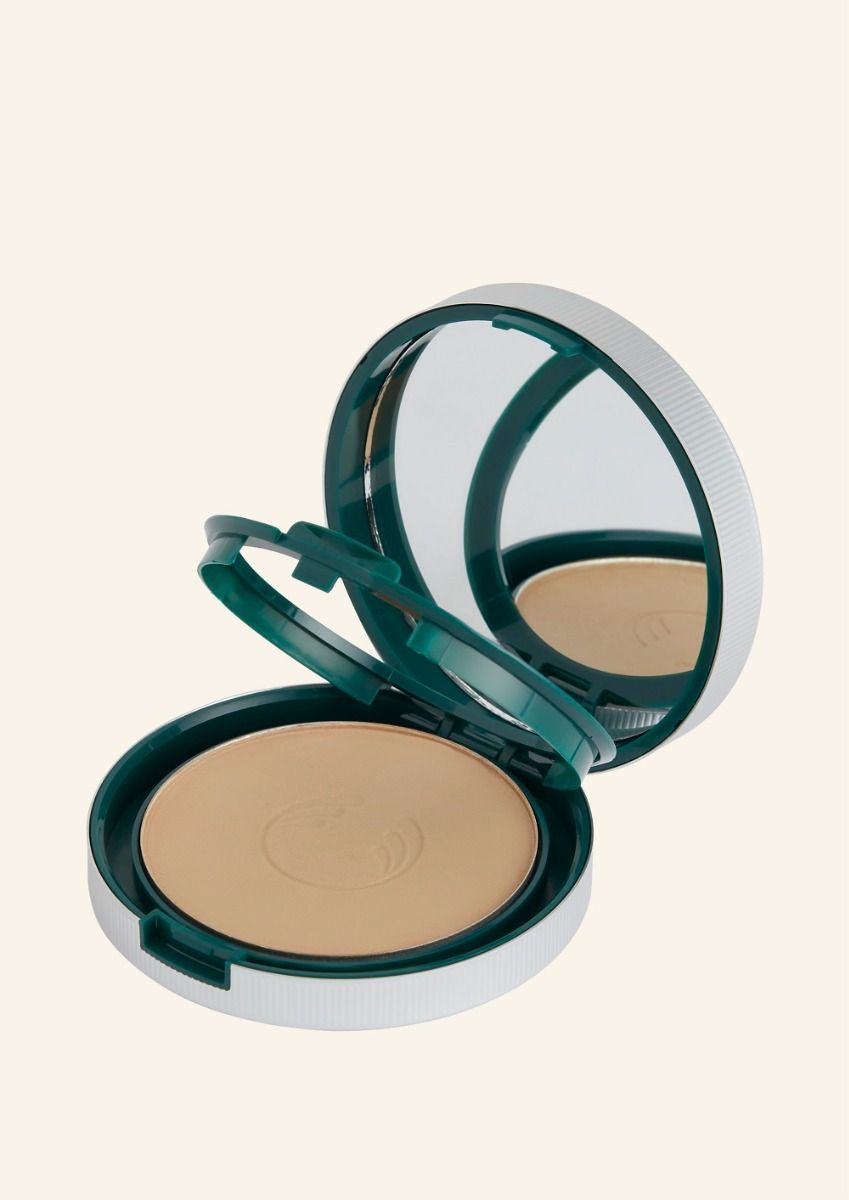 The Body Shop Tea Tree Face Base- Tan 1W, 9g