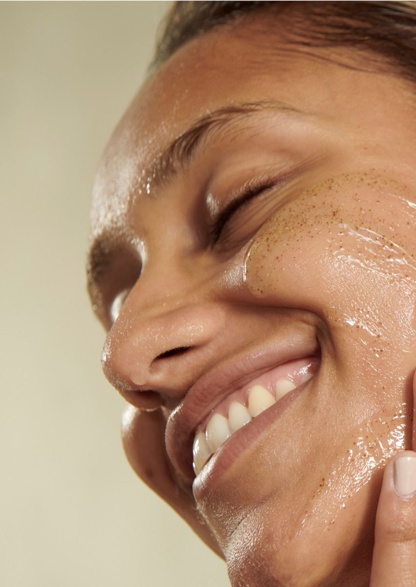 The Body Shop Seaweed Oil-Control Exfoliator, 125ml