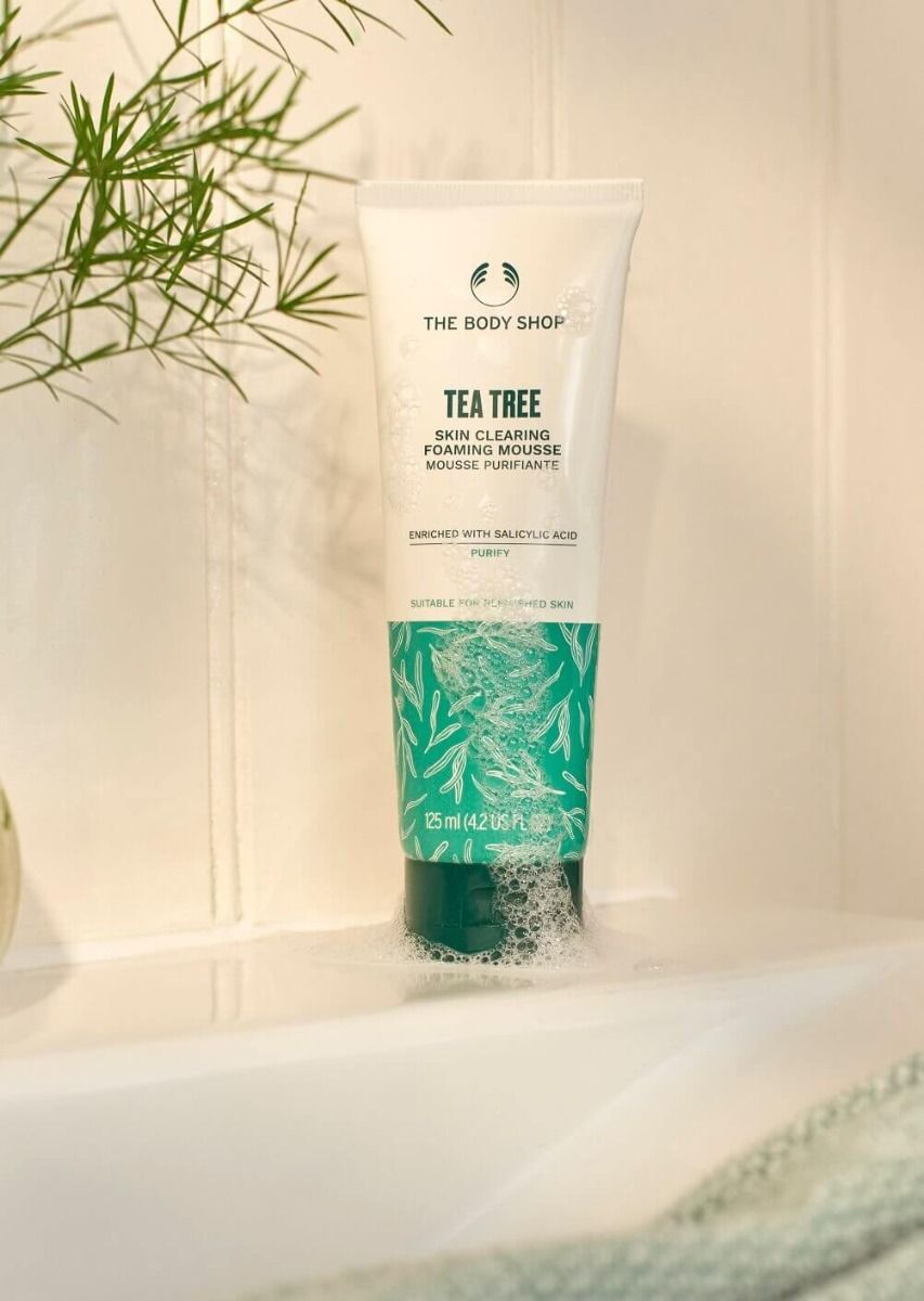 The Body Shop Tea Tree Skin Clearing Foaming Mousse, 125ml