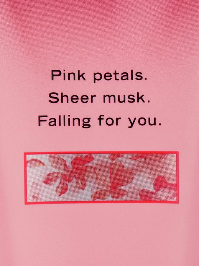 Victoria's Secret Romantic Body Lotion, 236 ml/8 oz.