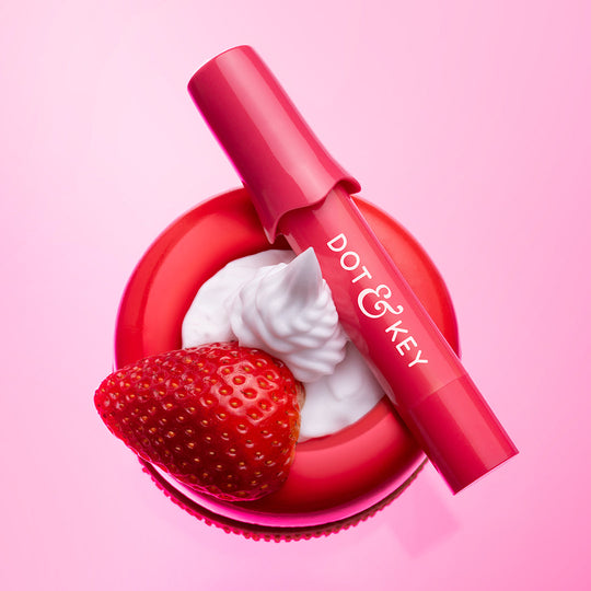 Dot & Key Meltie Lip Balm SPF 50+ PA+++, (Strawberry Glaze) Buy at Indicrest