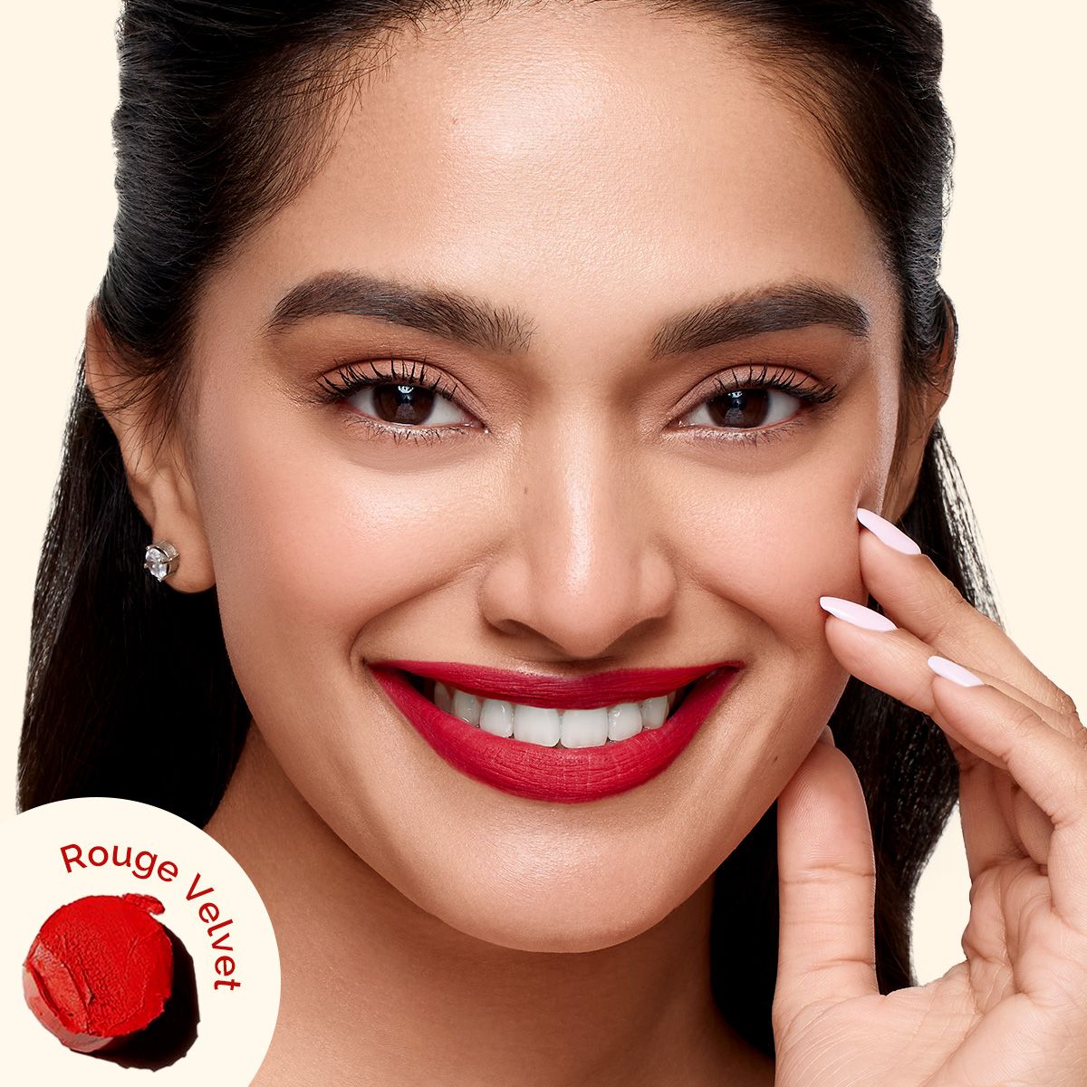 Mamaearth Luxe Matte Long Stay Lipstick with Passion Fruit Oil & Vitamin E, 2g | Rouge Velvet - Image 2 - Buy from Indicrest