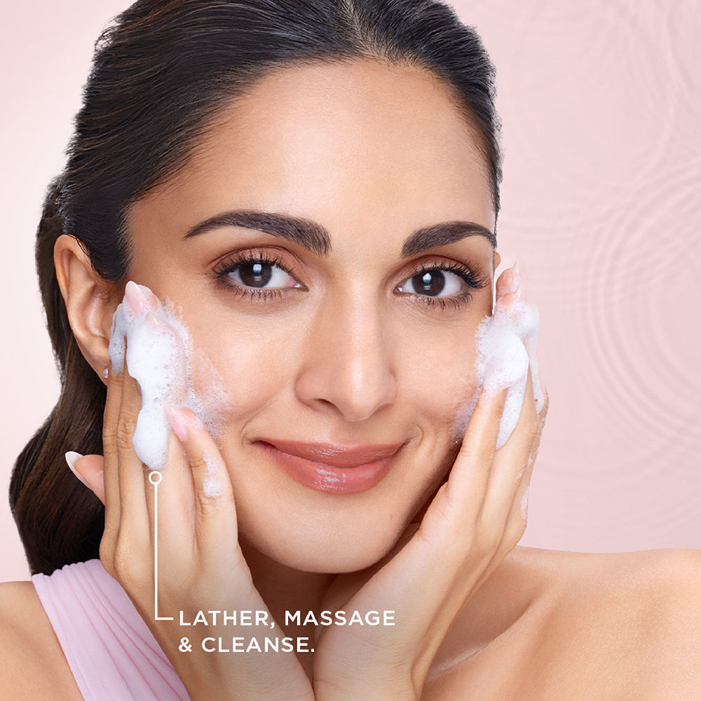 Pond’s Bright Beauty Spot-Less Glow Face Wash With Vitamins, 50g Buy at Indicrest Image 5