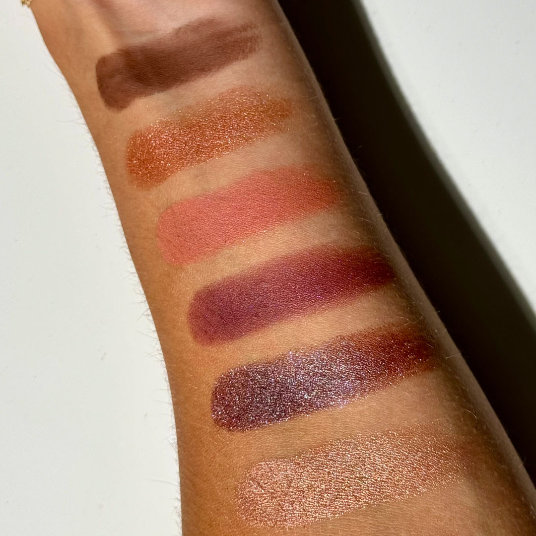 M.A.C Eye Shadow X6 - Embroidered Opulence (Embroidered Opulence Collection), 7.2g Buy at Indicrest Image 3