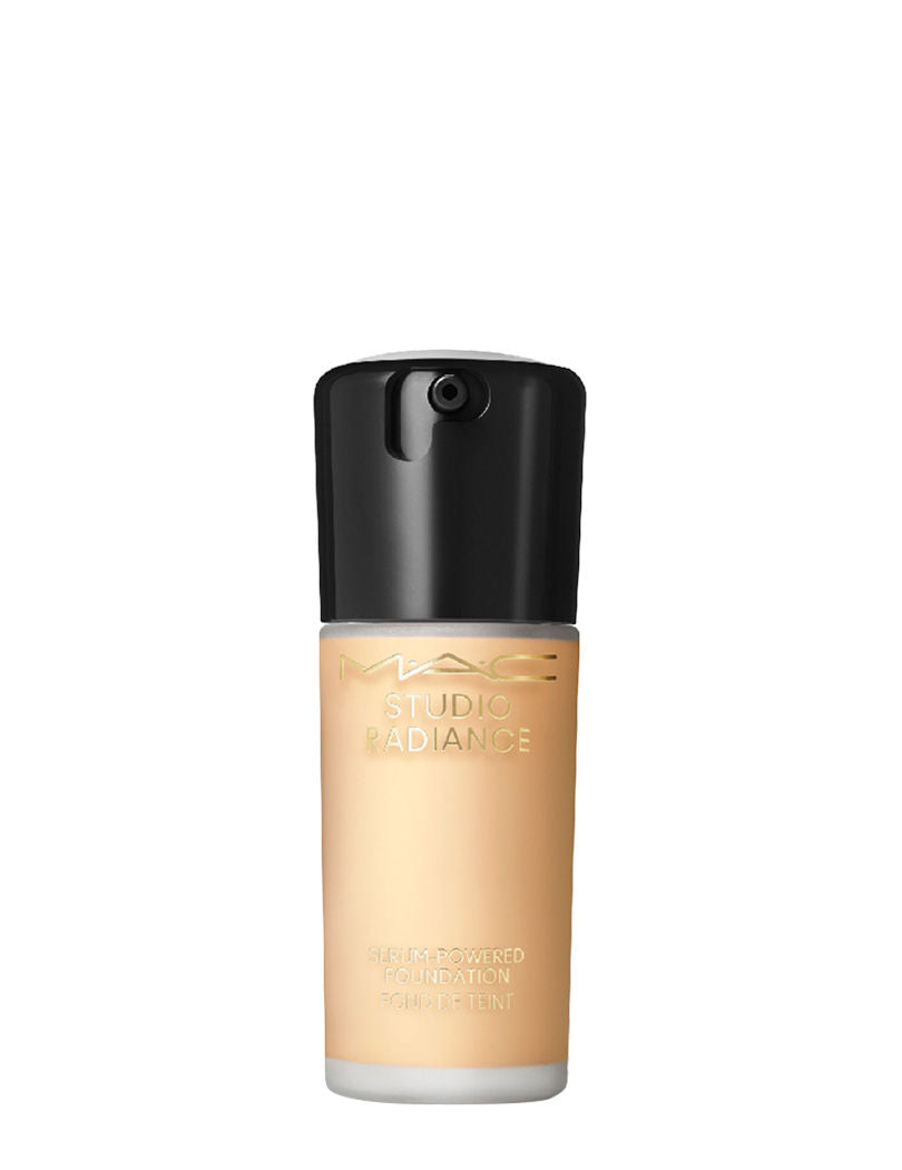 M.A.C Studio Radiance Serum-Powered Foundation - NC20, 30ml