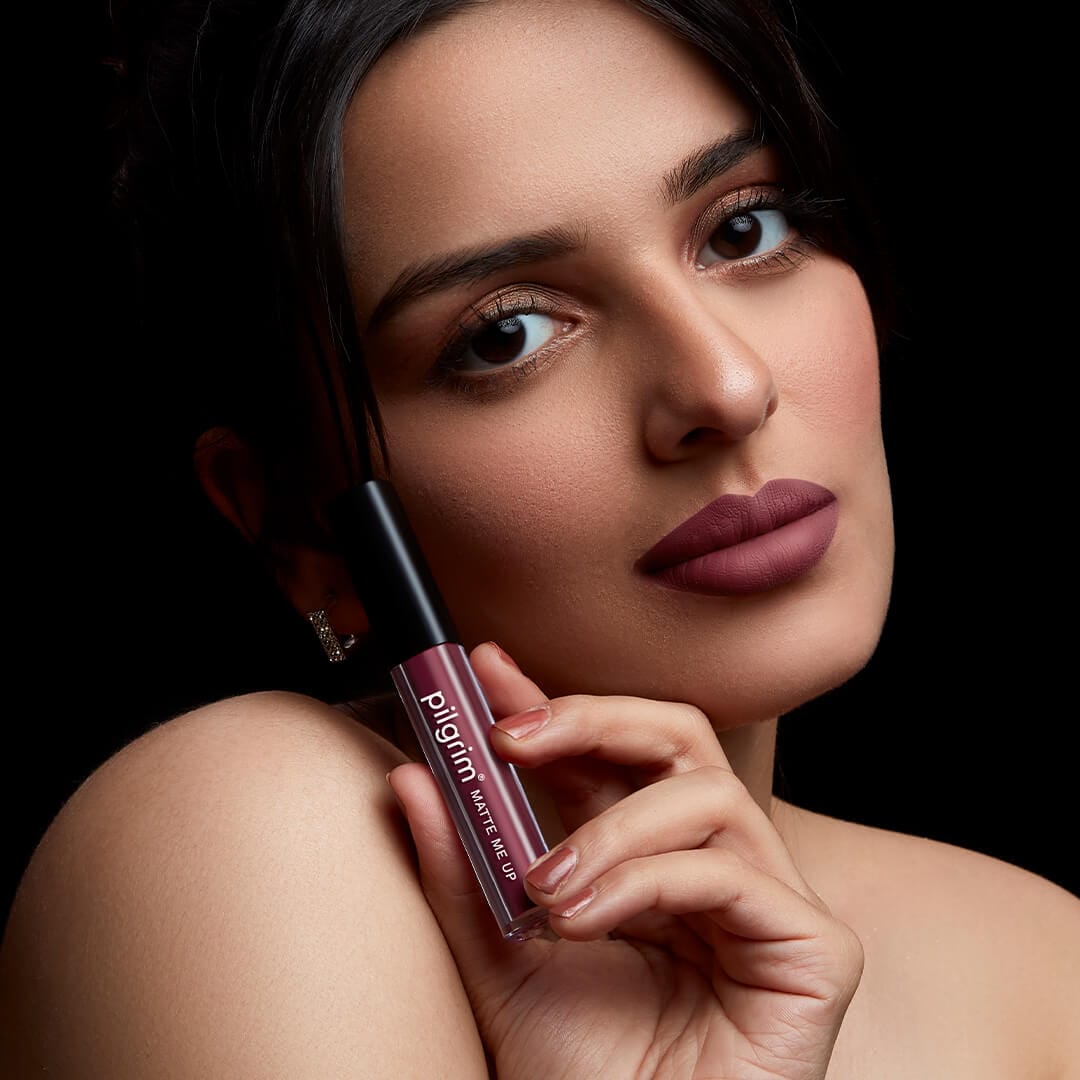 pilgrim matte me up liquid lipstick berry tease 02   Image 4   Buy from Indicrest