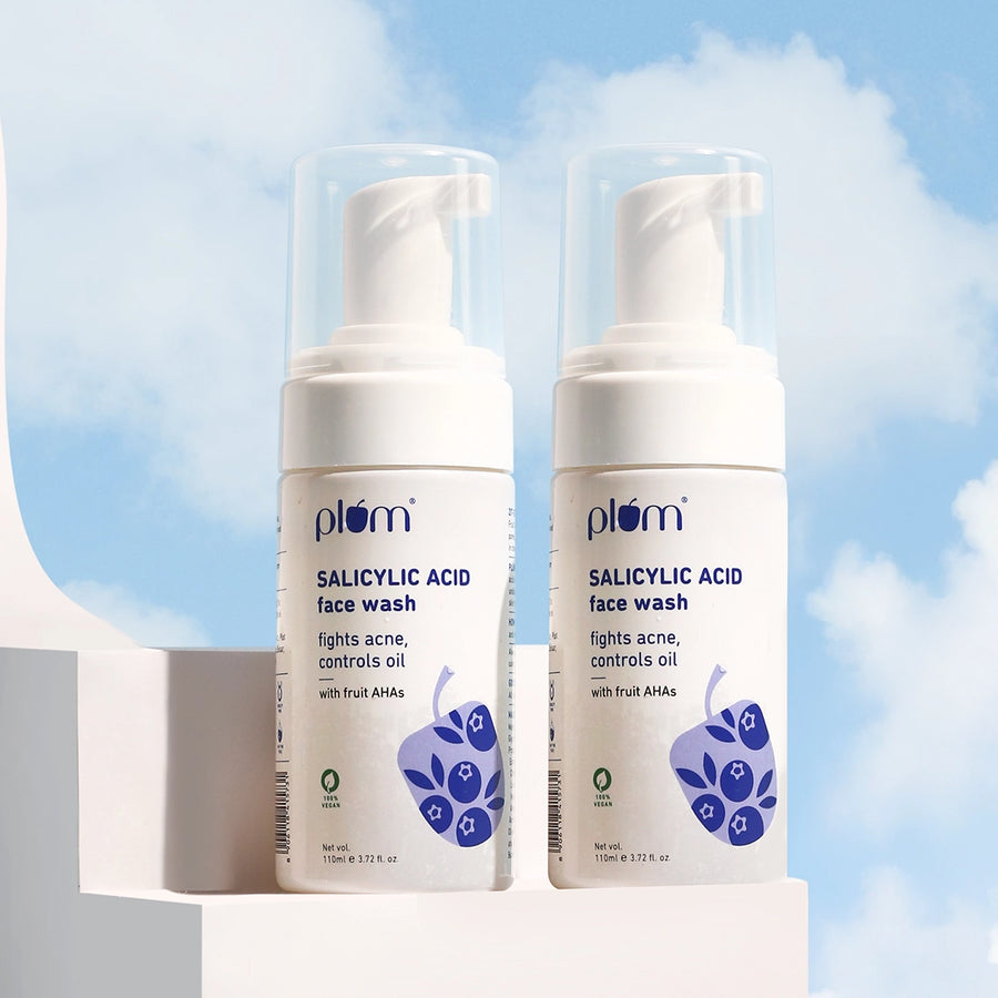 Plum 1% Encapsulated Salicylic Acid Foaming Face Wash for Acne | Fights Acne | Controls Oil | Smoothens Skin, 110ml x 2