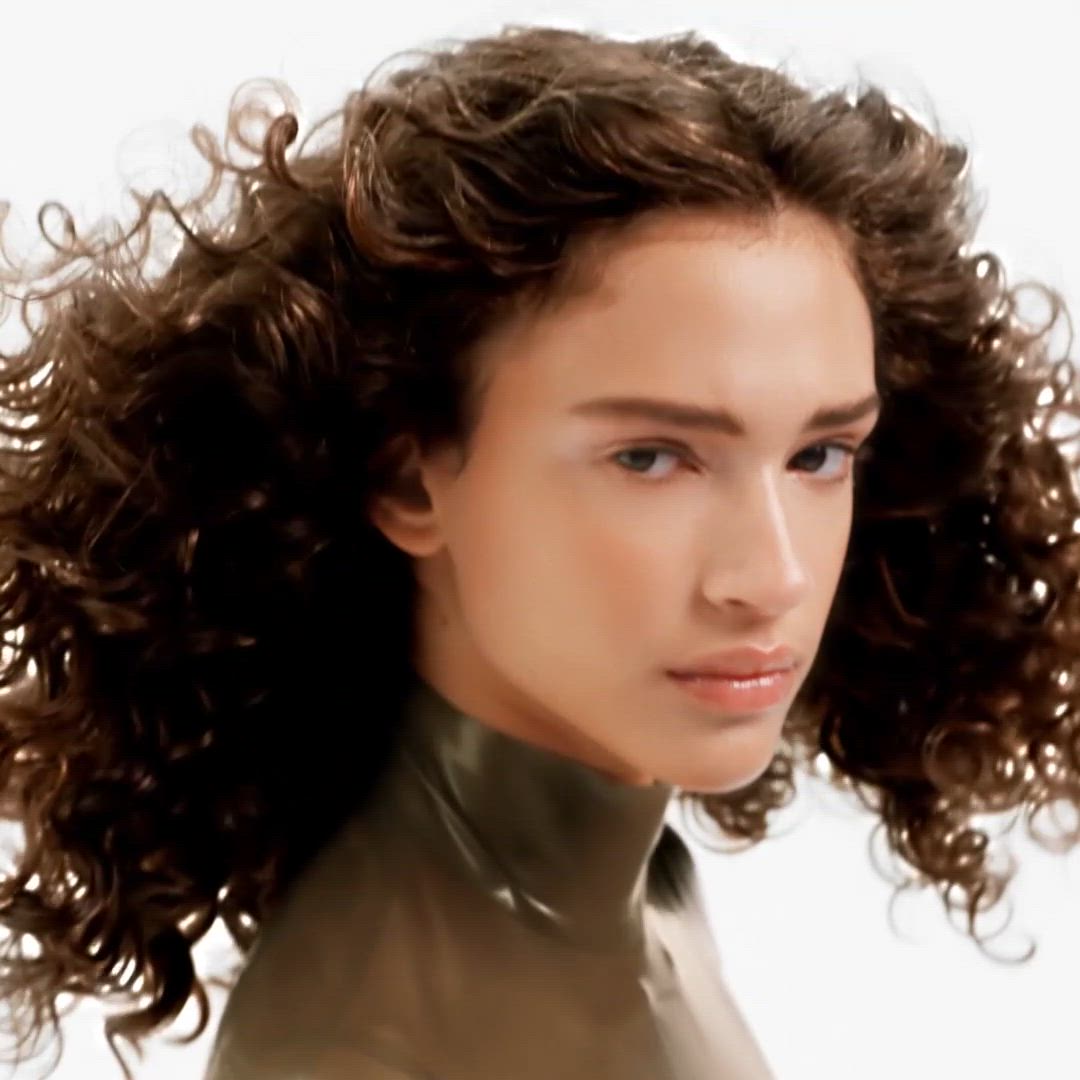 L'Oreal Professionnel Absolut Repair Molecular Sulfate-Free Shampoo, 300ml & Mask, 250ml Combo