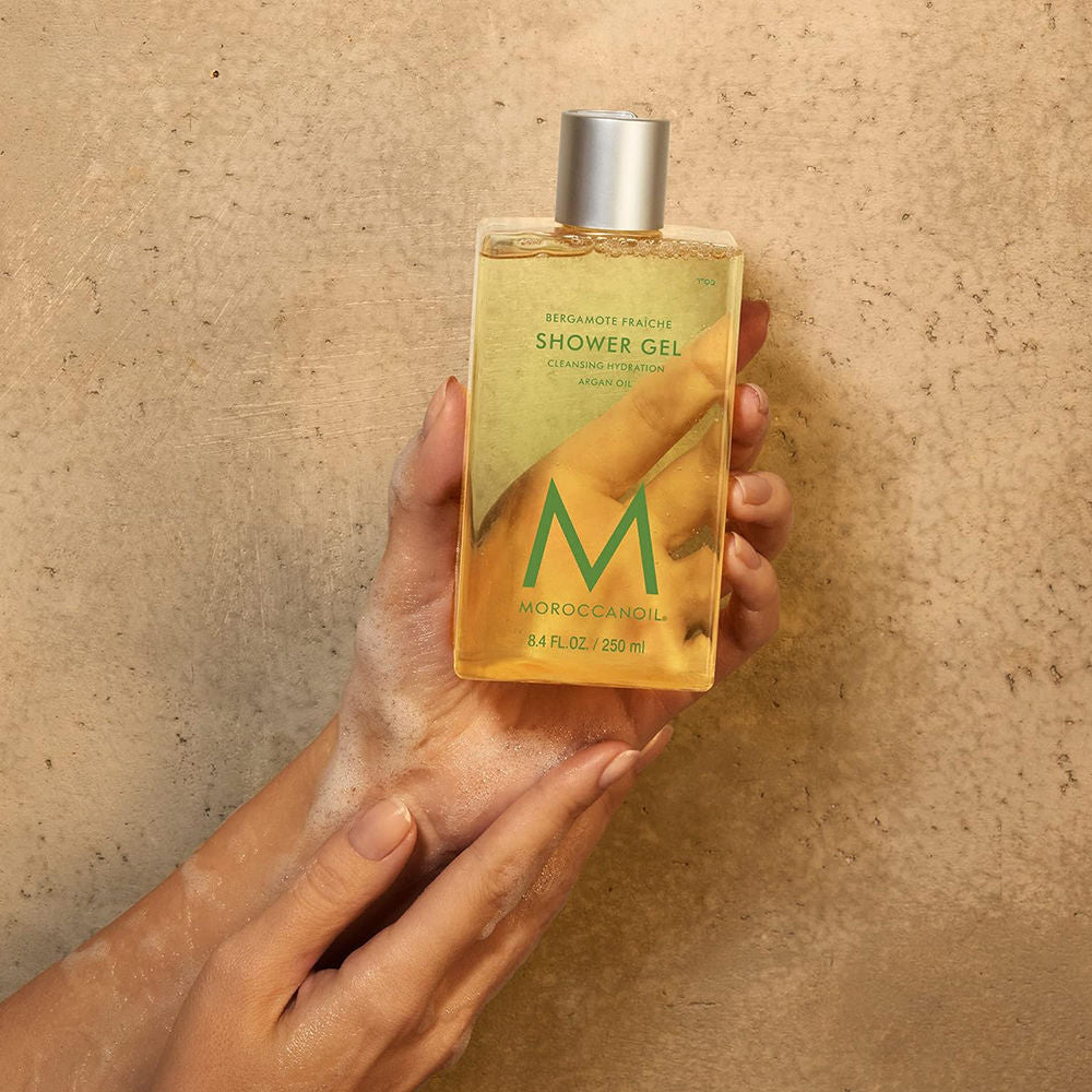 Moroccanoil Shower Gel Bergamote Fraiche | Argan Oil | Refreshing Citrus Cleanse Hydration Revives Skin, 250ml