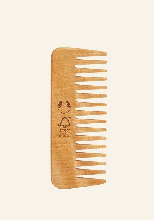 The Body Shop Birchwood Detangling Comb, 1pc