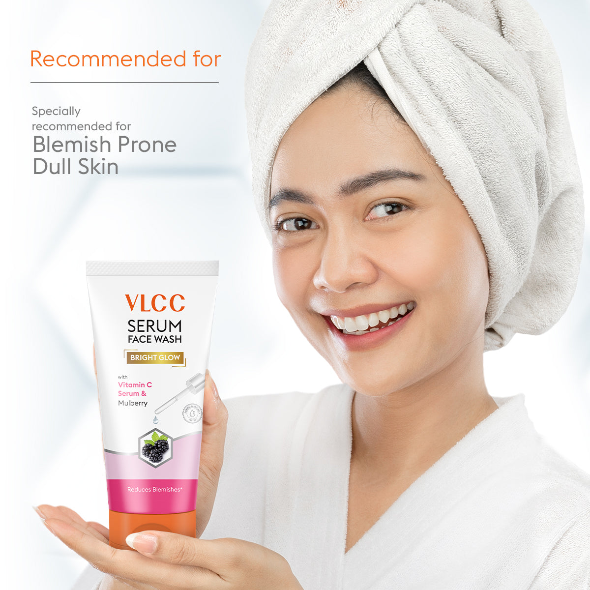 VLCC Bright Glow Serum Face Wash with Vitamin C Serum and Mulberry - 100ml - Image 4 - Buy from Indicrest