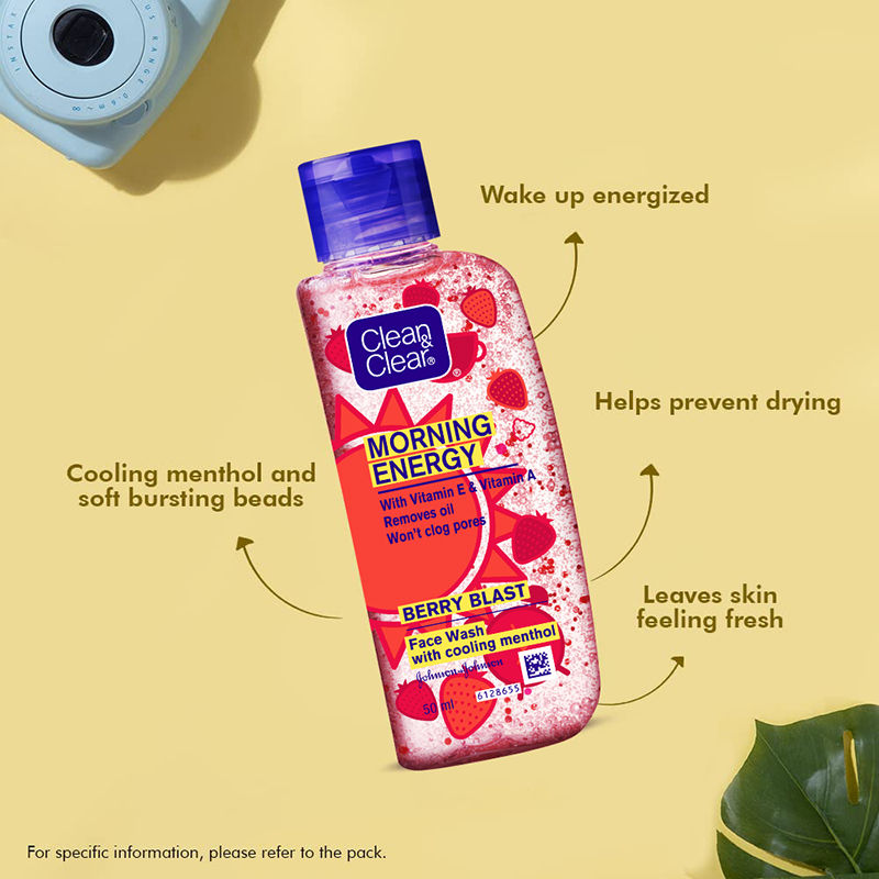 Clean & Clear Morning Energy Berry Blast Face Wash - Gentle Cleanser with Menthol for Oily Skin, 50ml