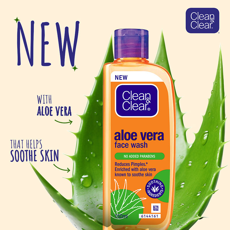 Clean & Clear Aloe Vera Face Wash - Gentle Hydrating Cleanser for Oily Skin & Reduces Acne In 7 Days, 150ml