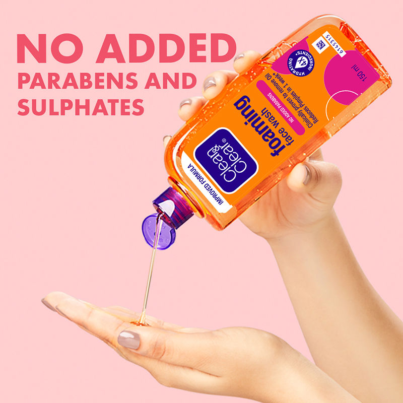 Clean & Clear Foaming Face Wash - Hydrating Cleanser for Oily Skin & Reduces Acne In 7 Days, 150ml