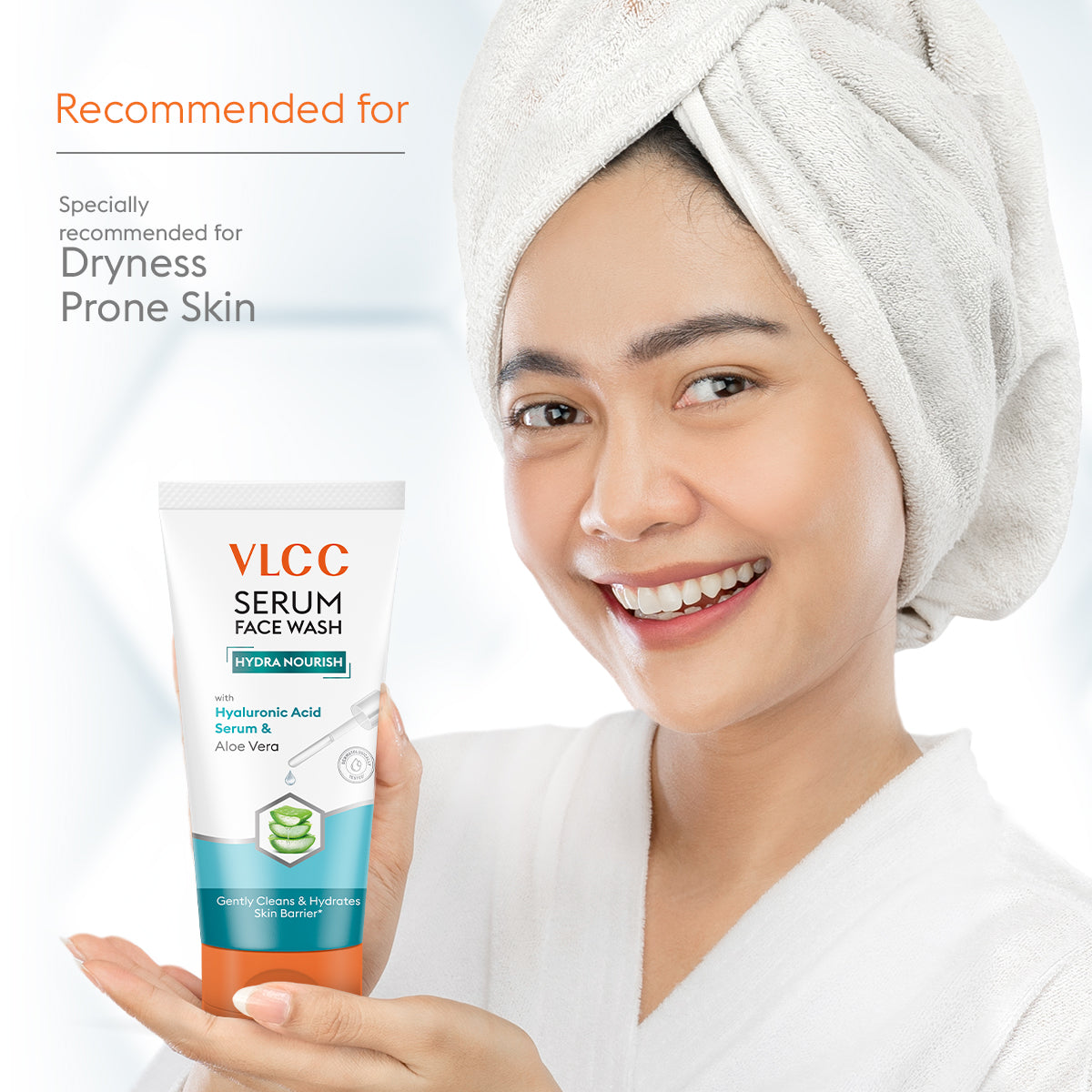 VLCC Hydra Nourish Serum Face Wash with Hyaluronic Acid Serum and Aloe Vera - 100ml - Image 4 - Buy from Indicrest