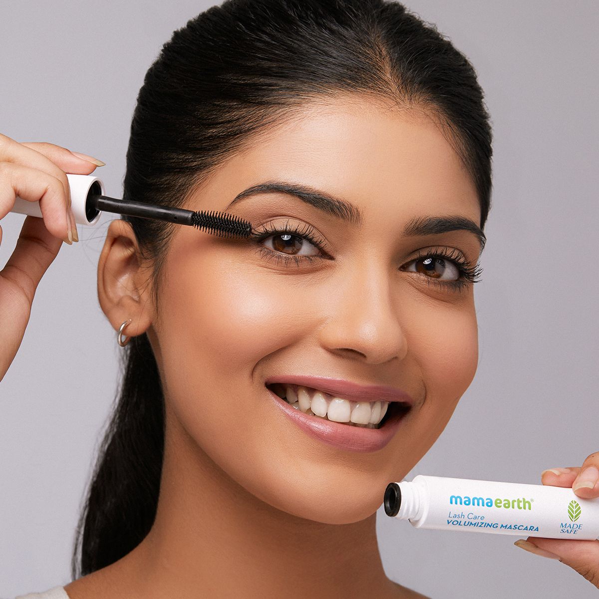 Mamaearth Lash Care Volumizing Mascara with Castor Oil & Almond Oil for 2X Instant Volume, 13g - Image 2 - Buy from Indicrest