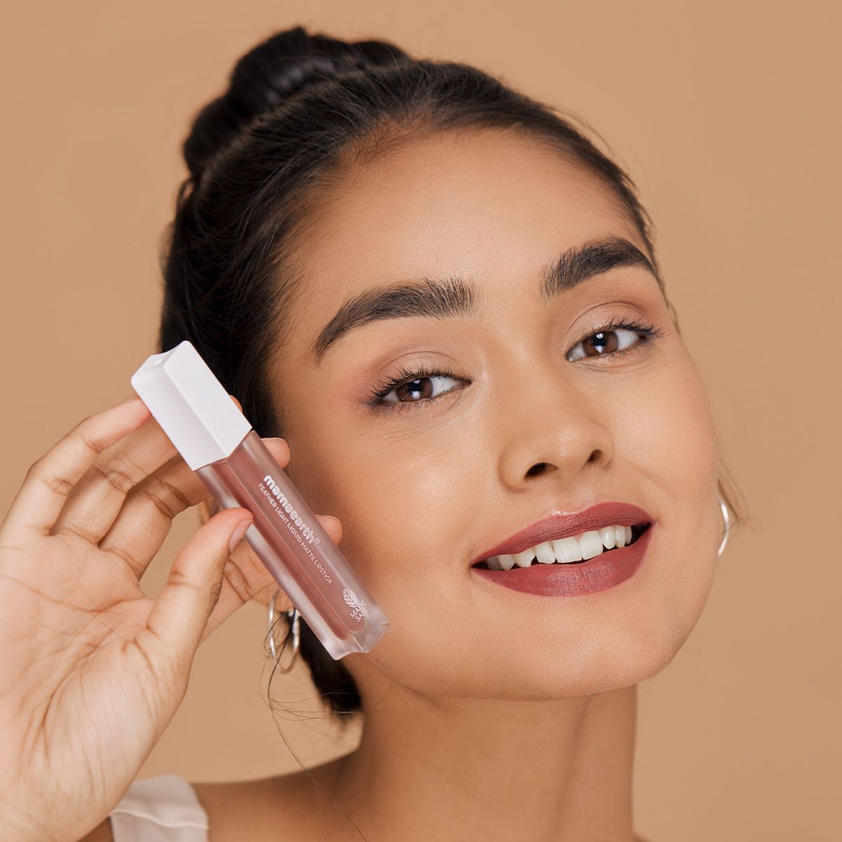 Mamaearth Feather Light Liquid Matte Lipstick, Nude Tea, 3.5ml - Image 2 - Buy from Indicrest