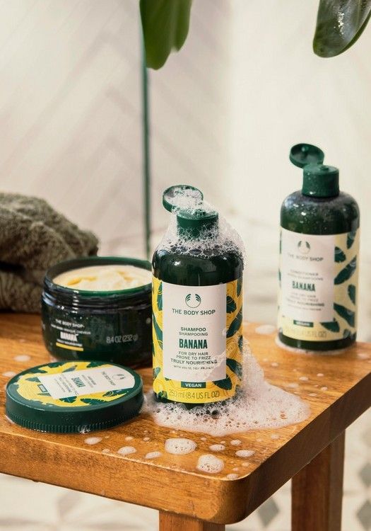 The Body Shop Banana Truly Nourishing Shampoo, 250ml